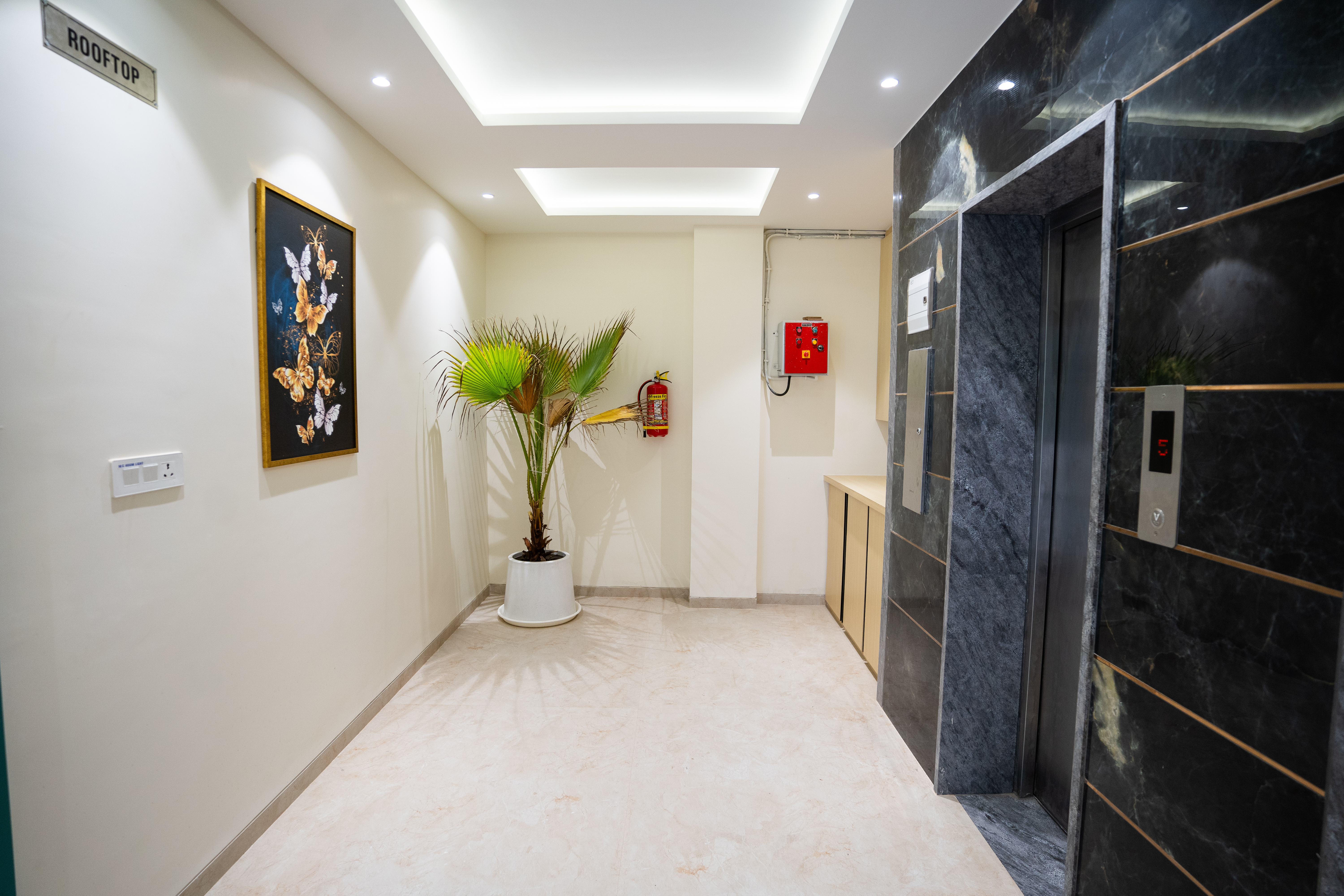 Best Hotel For Families In Bawadiya Kalan Bhopal | Hotel Janki Palace